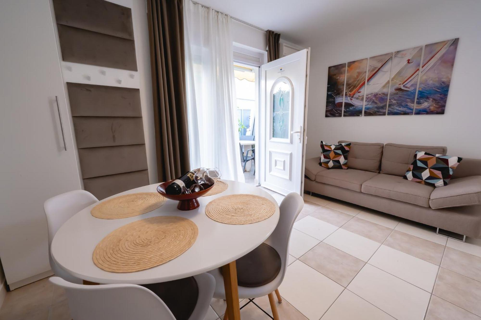 Locus Apartments Petrčane Kültér fotó